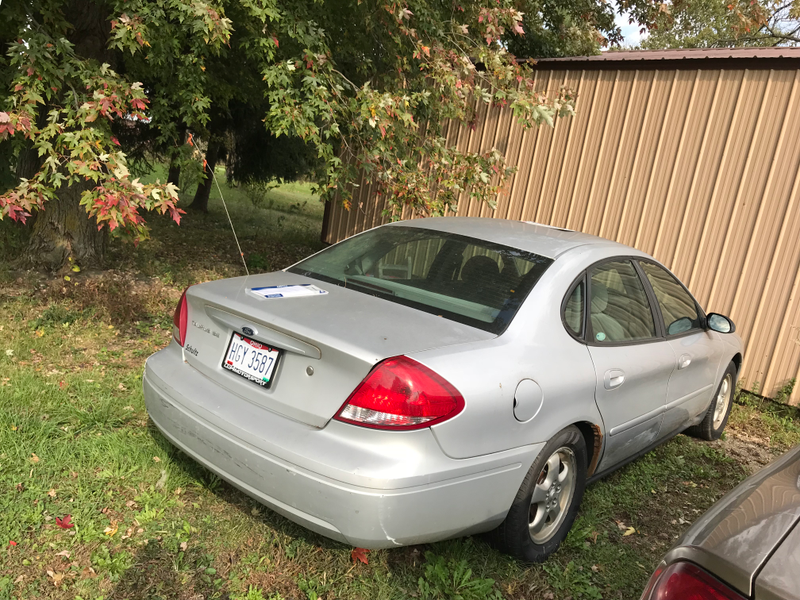 Illustration for article titled I Bought A Drivable 2004 Taurus For Less Than The Cost Of A Used iPhone